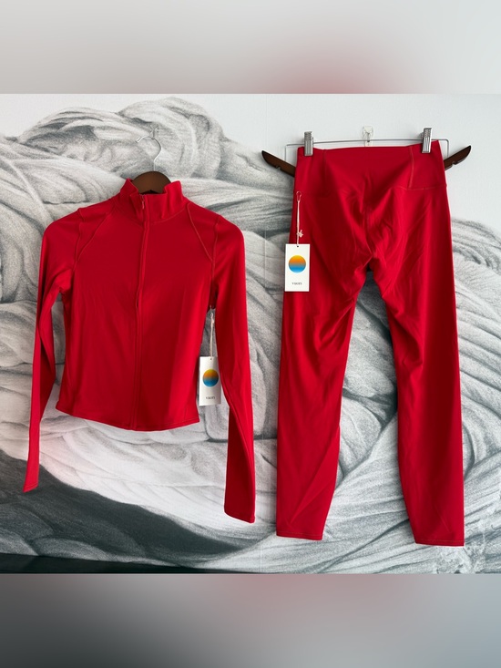 Vuori Pants - VUORI AllTheFeels Cherry Red Set Legging + Full Zip Jacket Size Small NWT